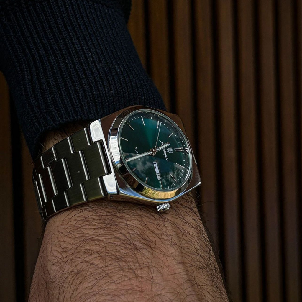 The Poedagar Signature®