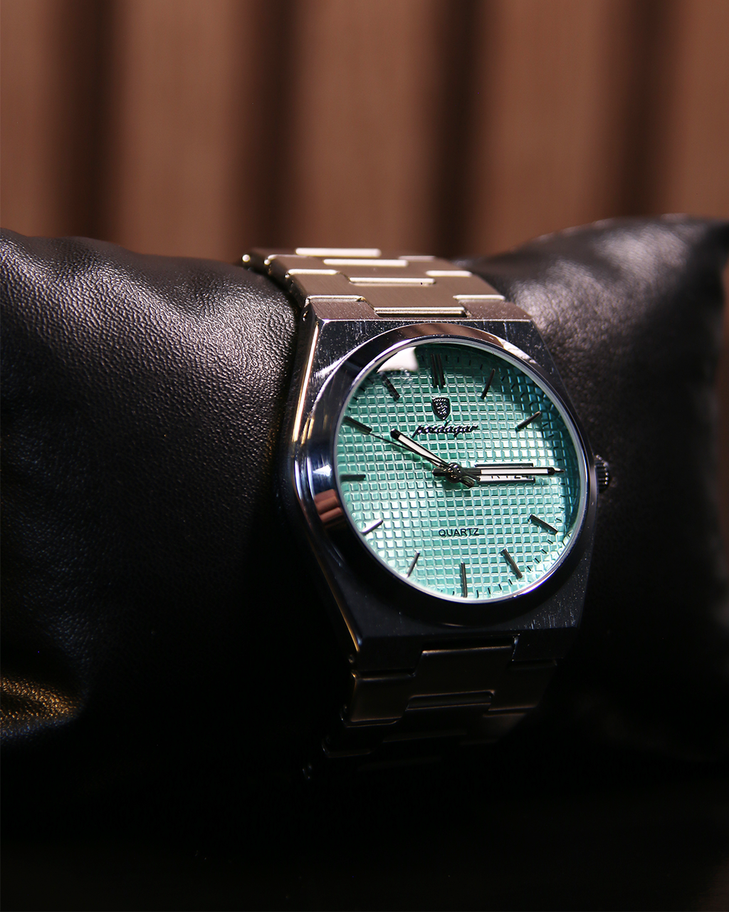 The Poedagar Signature Texture®