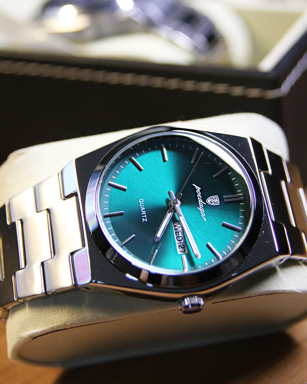 The Poedagar Signature®
