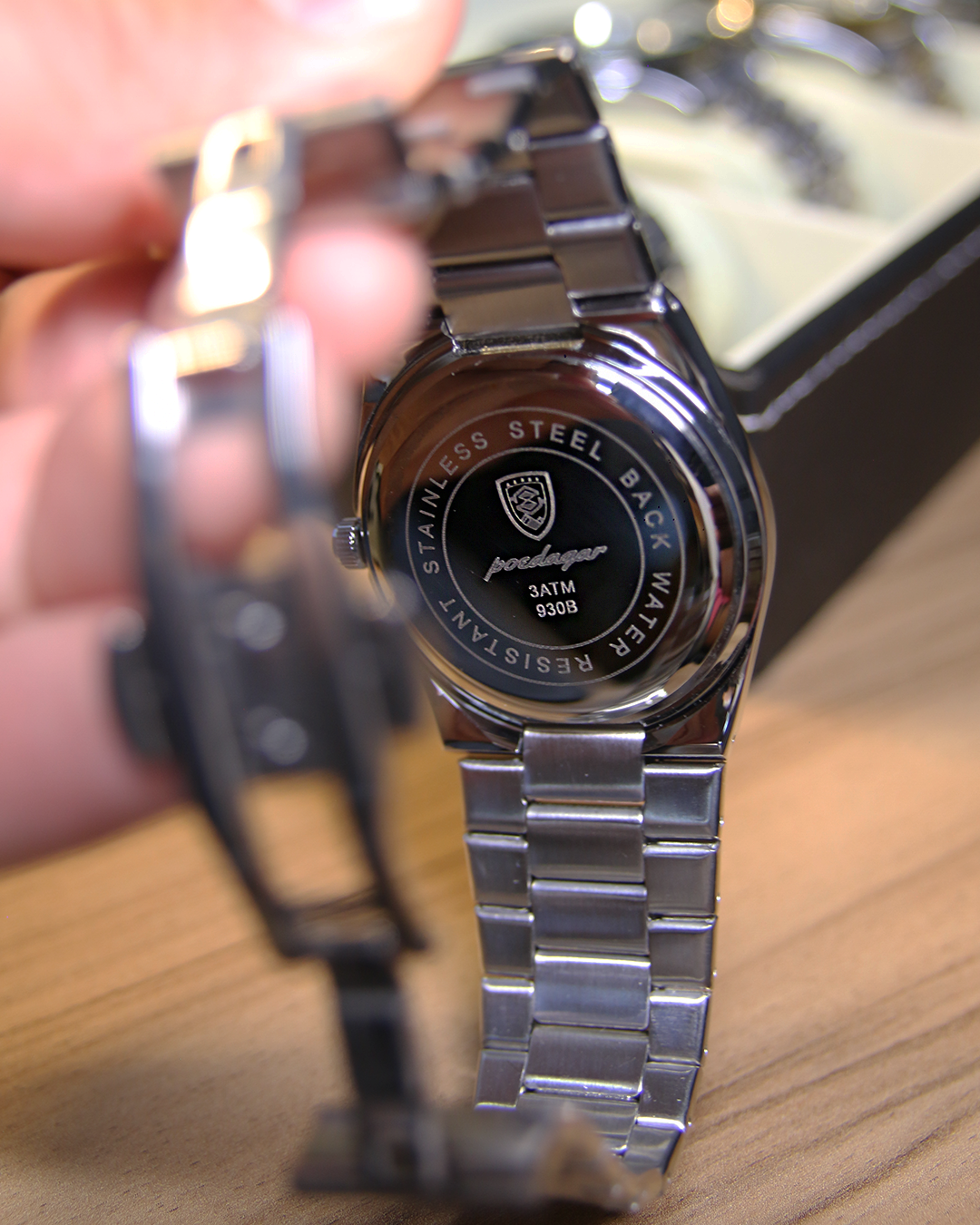 The Poedagar Signature®